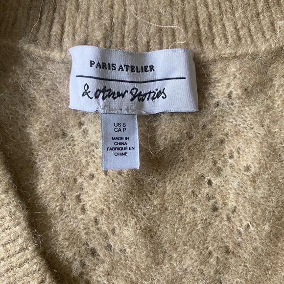 & Other Stories Alpaca Blend Cropped Sweater - Picture 2 of 3